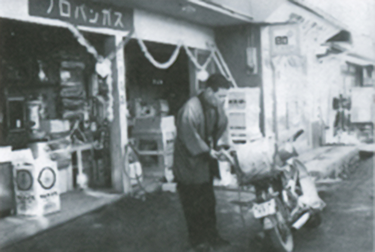 株式会社キタハラのあゆみ モノクロ写真